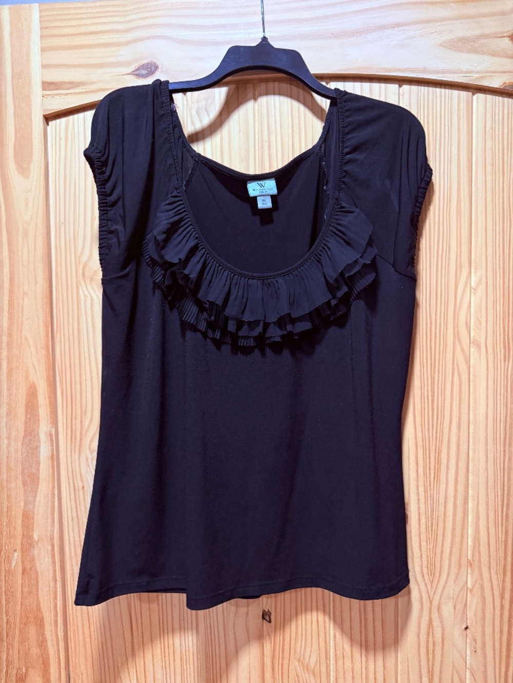 Worthington cap elastic sleeve ruffle neck line sheer top